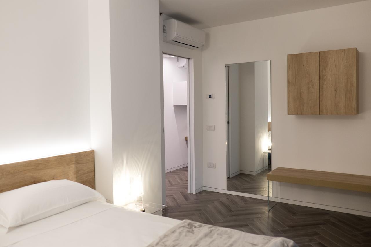 Hotel Garni Villa Maria Riva del Garda Luaran gambar