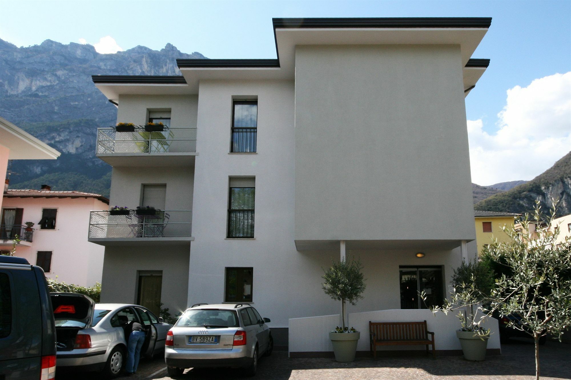 Hotel Garni Villa Maria Riva del Garda Luaran gambar