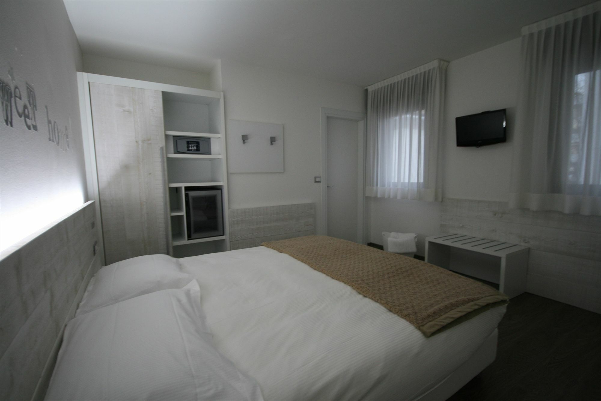 Hotel Garni Villa Maria Riva del Garda Luaran gambar